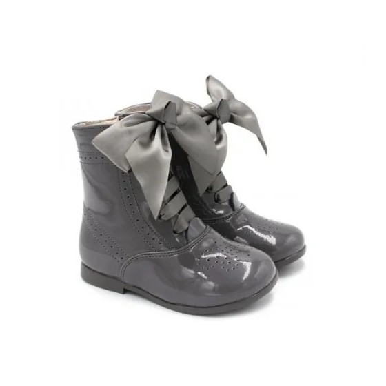 Botas de Charol Pascuala con Lazo Bubble Bobble 2116 para Niñas Botas de Charol Pascuala con Lazo Bubble Bobble 2116 para Niñas