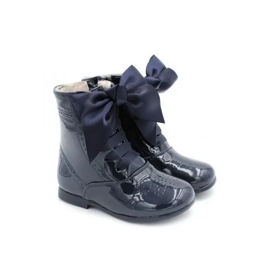 Botas de Charol Pascuala con Lazo Bubble Bobble 2116 para Niñas Botas de Charol Pascuala con Lazo Bubble Bobble 2116 para Niñas