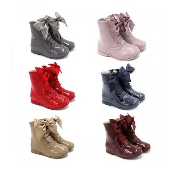 Botas de Charol Pascuala con Lazo Bubble Bobble 2116 para Niñas Botas de Charol Pascuala con Lazo Bubble Bobble 2116 para Niñas