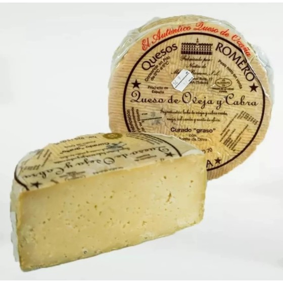 QUESO ROMERO OCAÑA para paladares exquisitos, graso, mantecoso, con pi