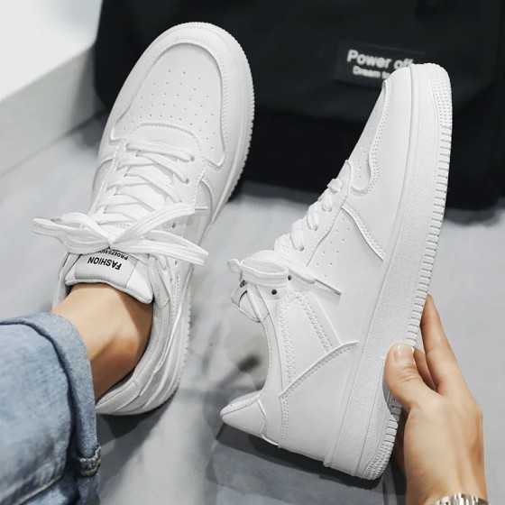 Zapatillas deportivas informales para Hombre, zapatos ligeros de cuero PU, transpirables, planos, blancos