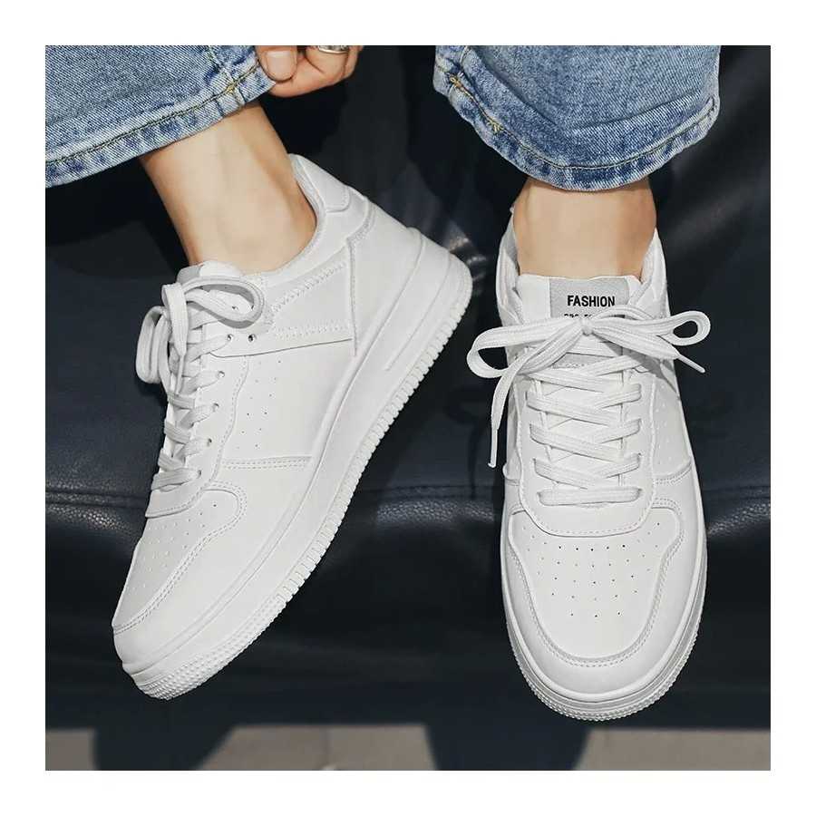 Zapatillas deportivas informales para Hombre, zapatos ligeros de cuero PU, transpirables, planos, blancos