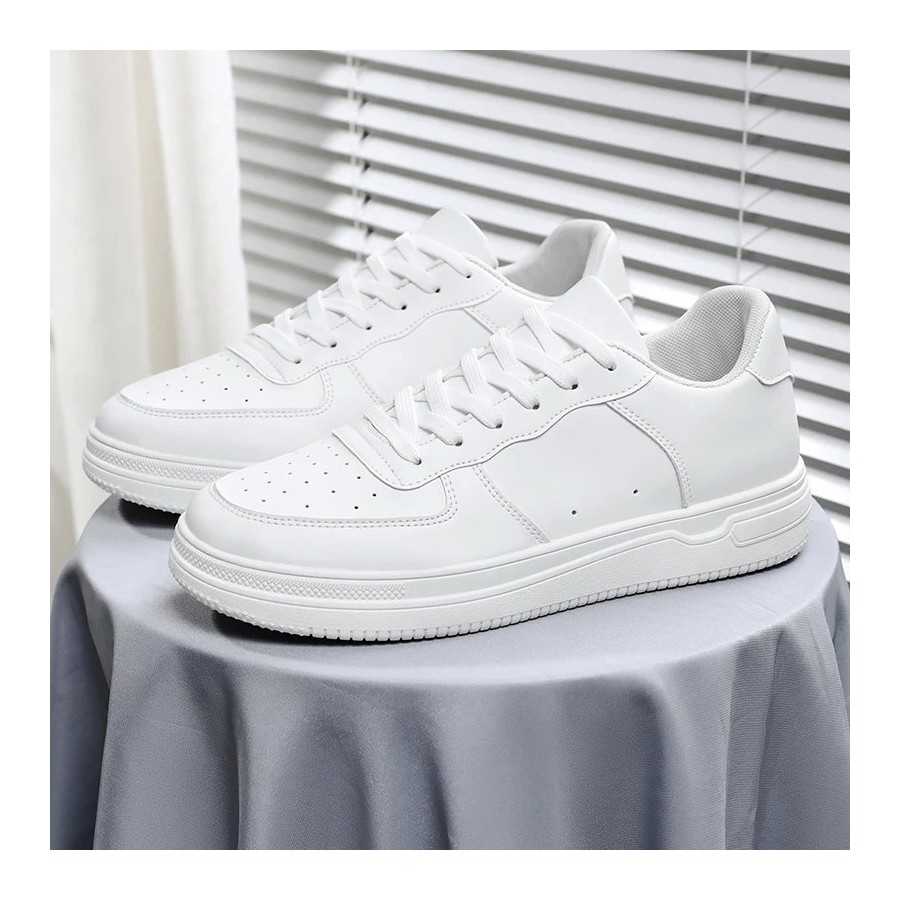 Zapatos de cuero para exteriores para hombre, zapatillas deportivas clásicas de color negro con cordones para monopatín, caminar