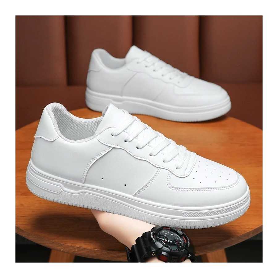Zapatos de cuero para exteriores para hombre, zapatillas deportivas clásicas de color negro con cordones para monopatín, caminar